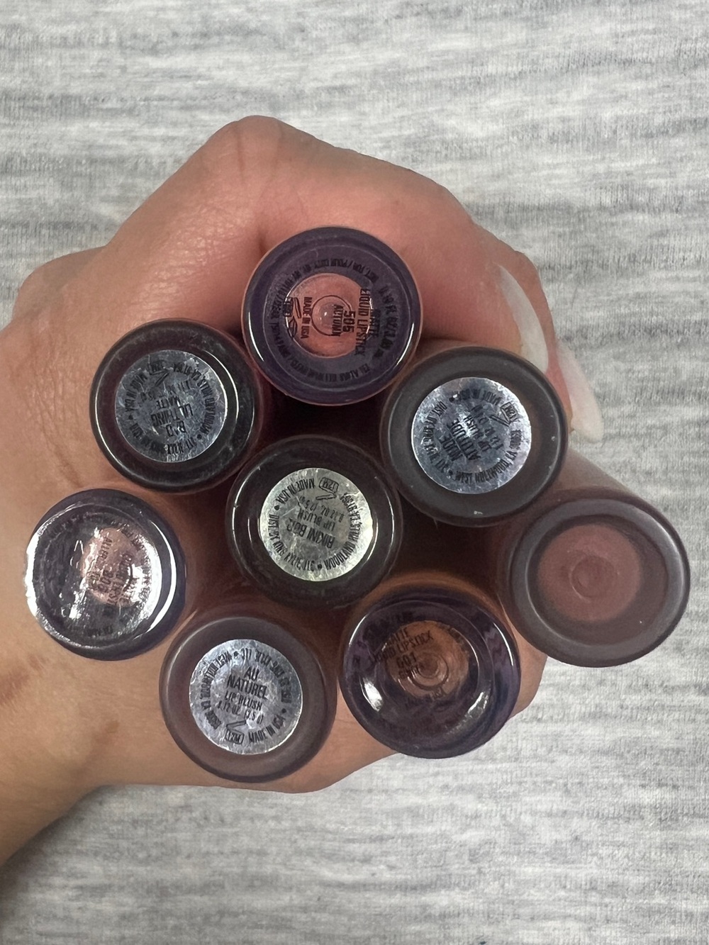 Kylie Cosmetics Lip Colors 8 - Picture 2 of 10